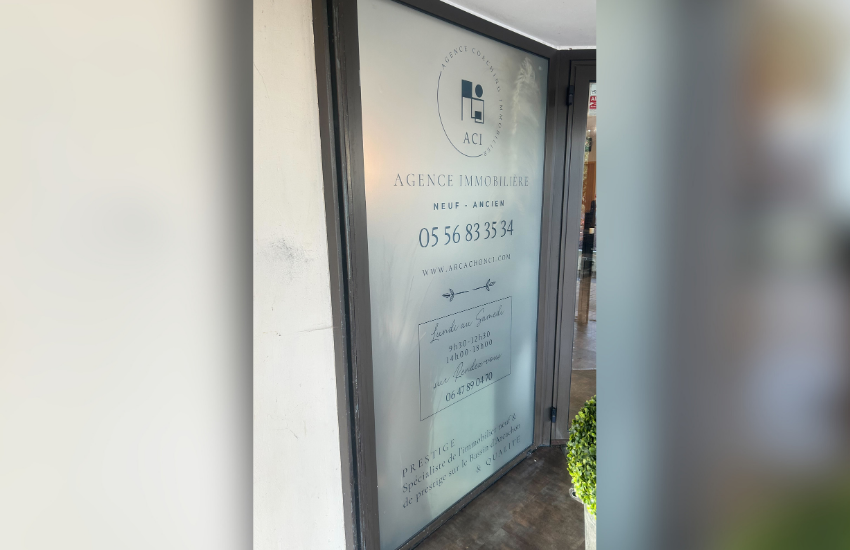 Image d'un adhésif micro perforé