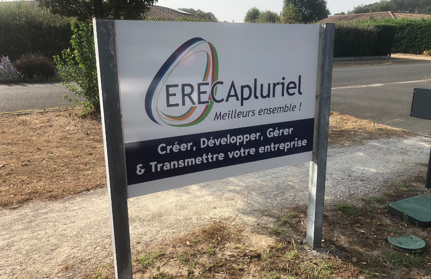 Image d'un panneau bi mât